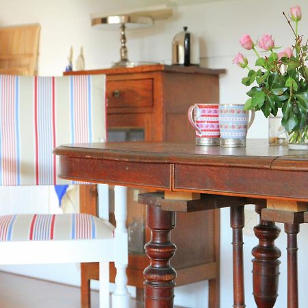 Cozy Cottage In Bergen With Terrace ภายนอก รูปภาพ