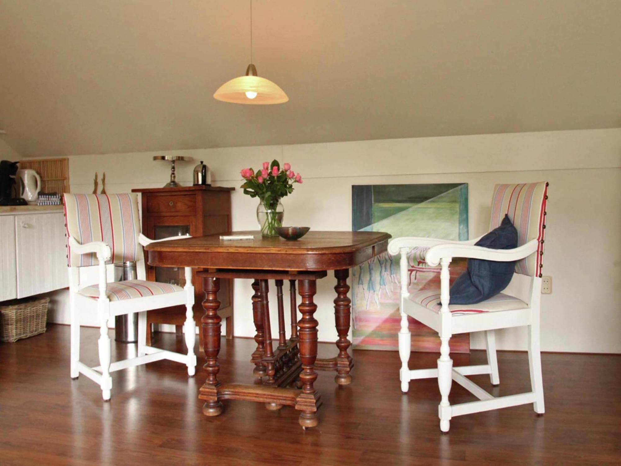 Cozy Cottage In Bergen With Terrace ภายนอก รูปภาพ